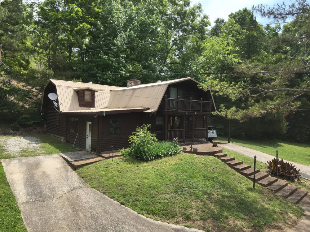 8821 Highway 412 E Linden, TN 37096