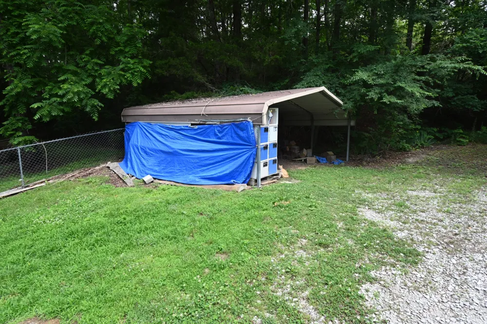 8821 Highway 412 E Linden, TN 37096