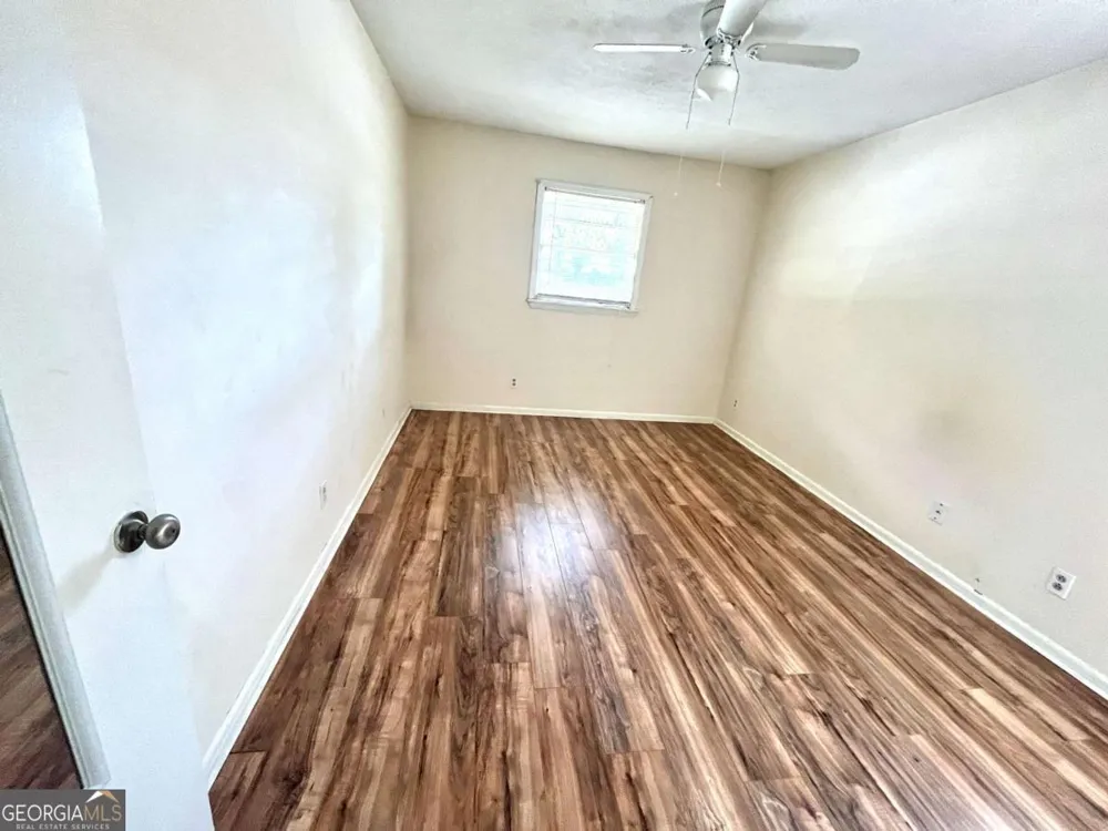 1002 Level Creek RD Sugar Hill, GA 30518