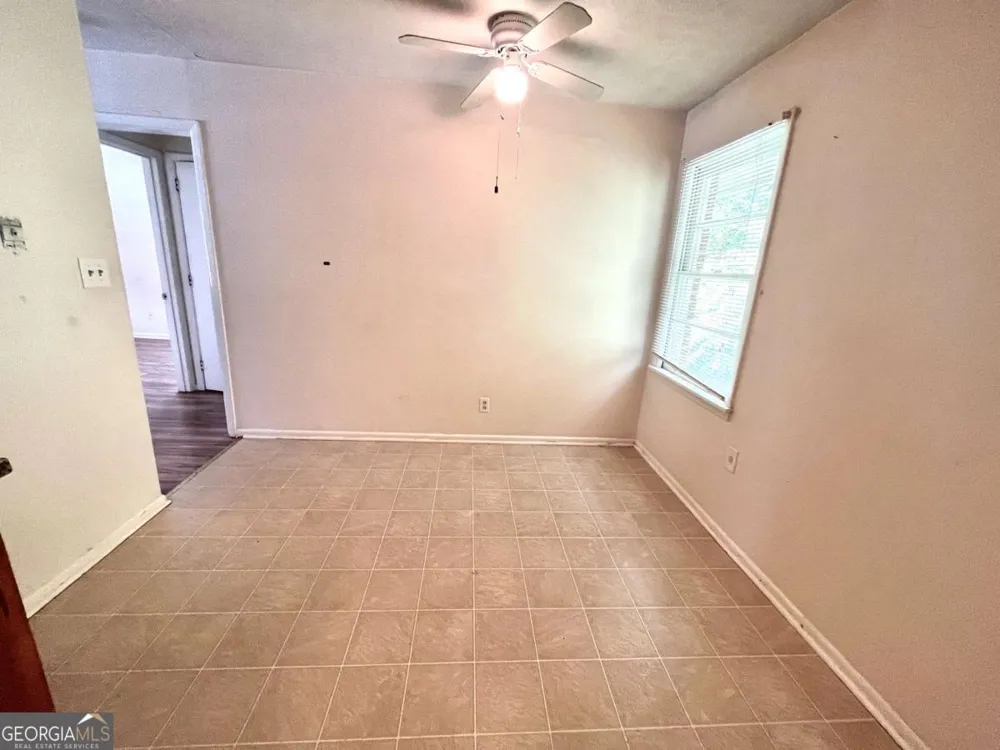 1002 Level Creek RD Sugar Hill, GA 30518