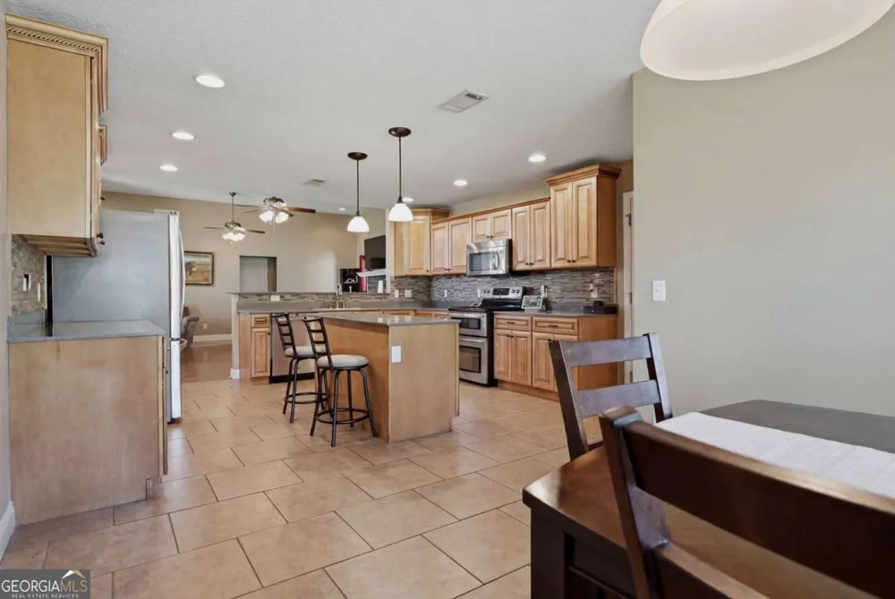 112 Manor DR Fitzgerald, GA 31750