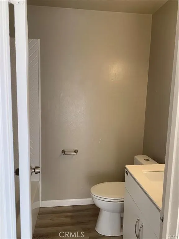 8100 Cerritos Stanton, CA 90680