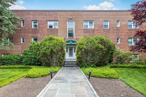 450 Pelham Road ##2E