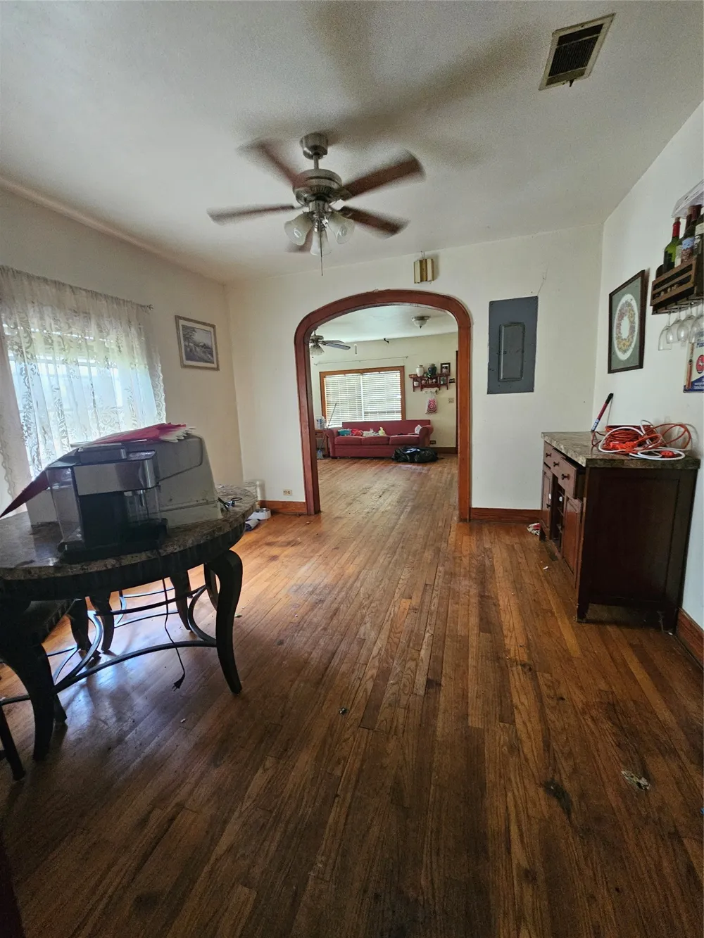 200 Jay Street Trinidad, TX 75163