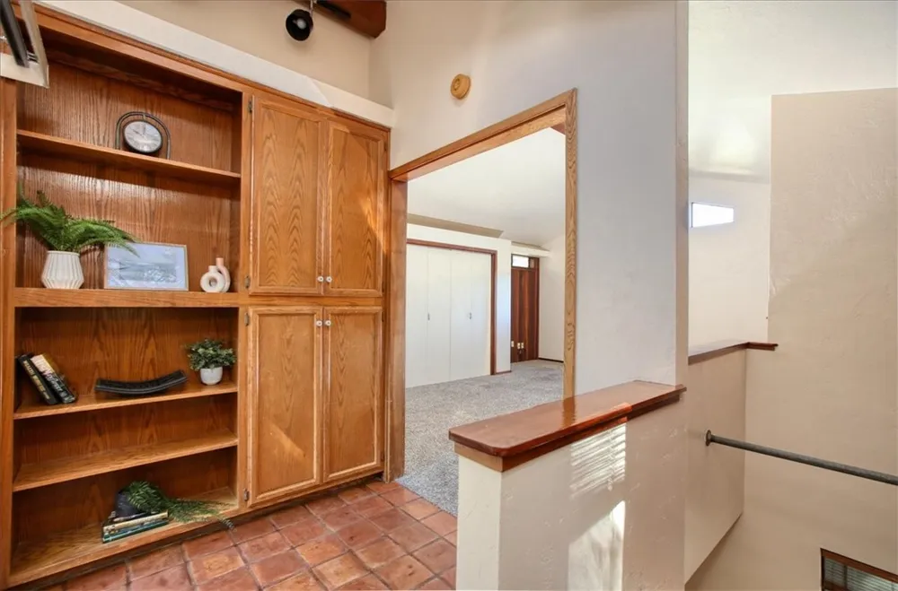 2550 Emerson Road Cambria, CA 93428