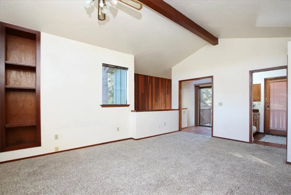 2550 Emerson Road Cambria, CA 93428