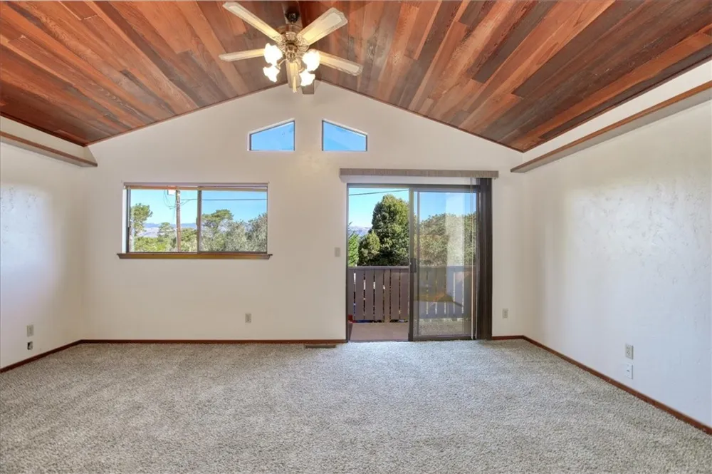 2550 Emerson Road Cambria, CA 93428