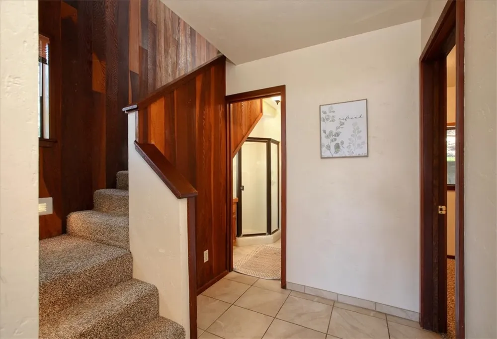 2550 Emerson Road Cambria, CA 93428