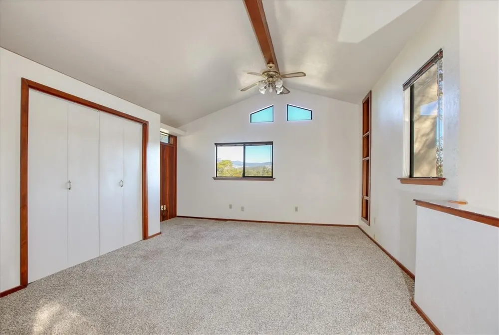 2550 Emerson Road Cambria, CA 93428