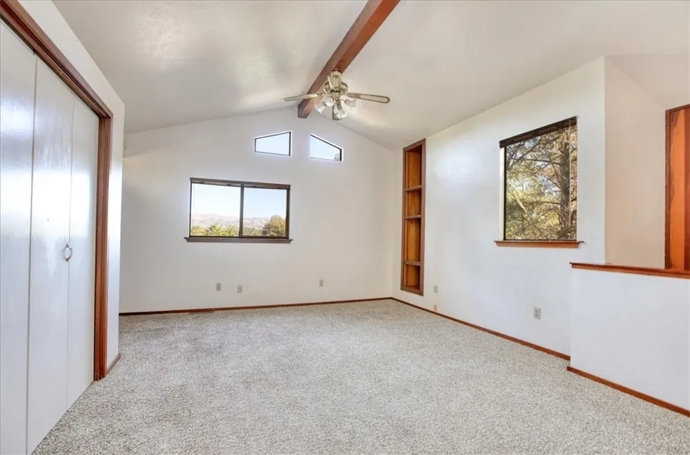 2550 Emerson Road Cambria, CA 93428