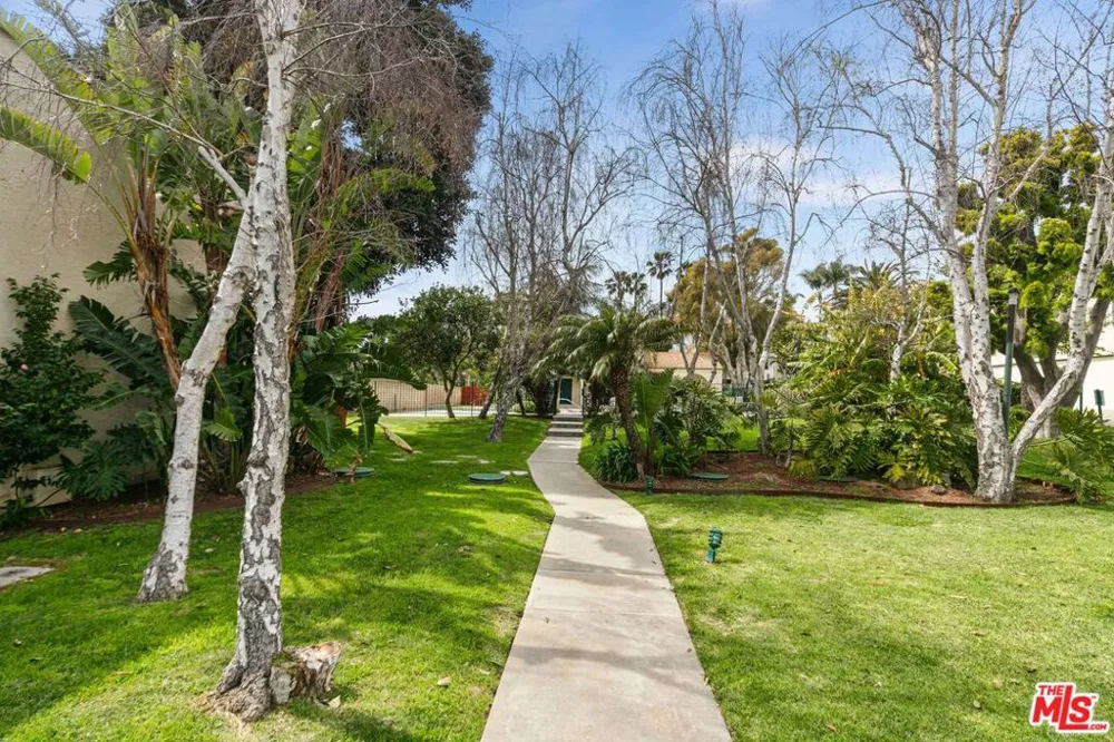 6481 Kanan Dume Road Malibu, CA 90265