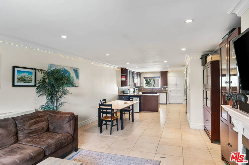 6481 Kanan Dume Road Malibu, CA 90265
