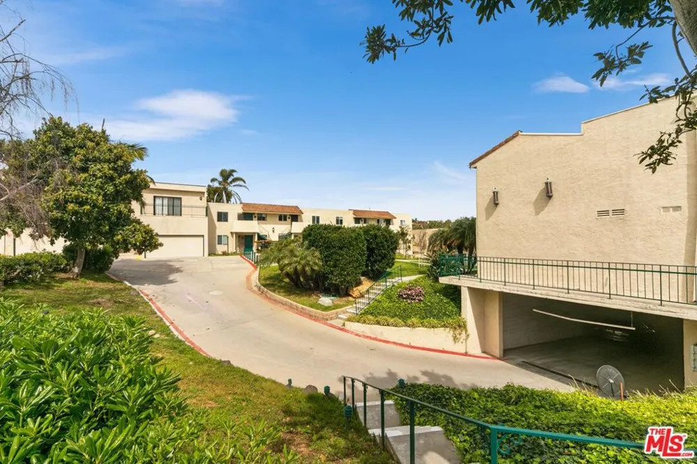 6481 Kanan Dume Road Malibu, CA 90265