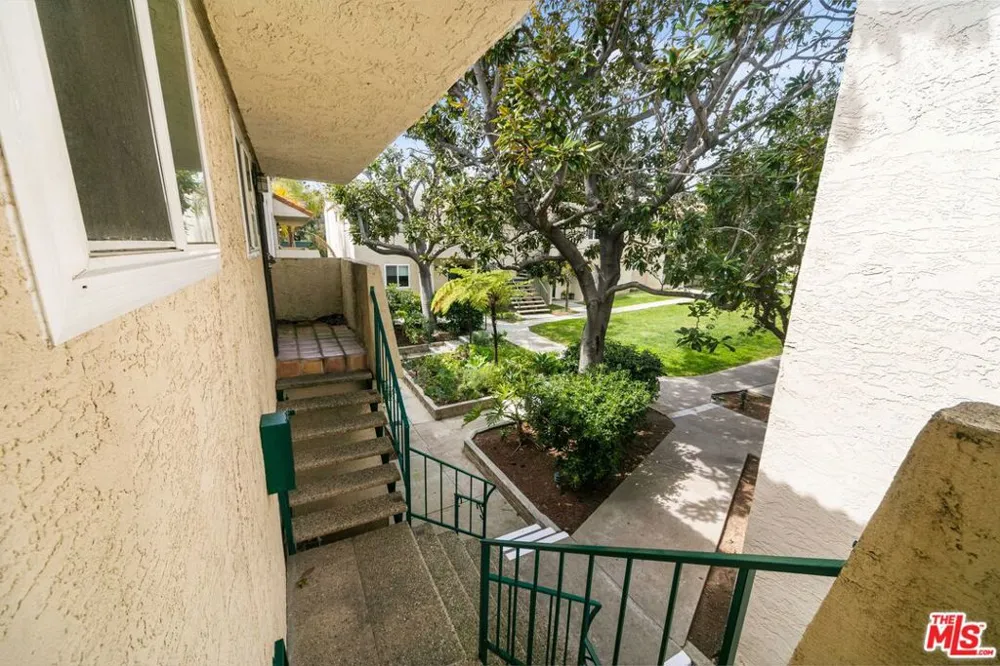 6481 Kanan Dume Road Malibu, CA 90265