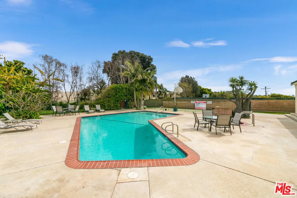 6481 Kanan Dume Road Malibu, CA 90265