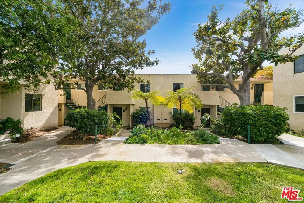 6481 Kanan Dume Road Malibu, CA 90265