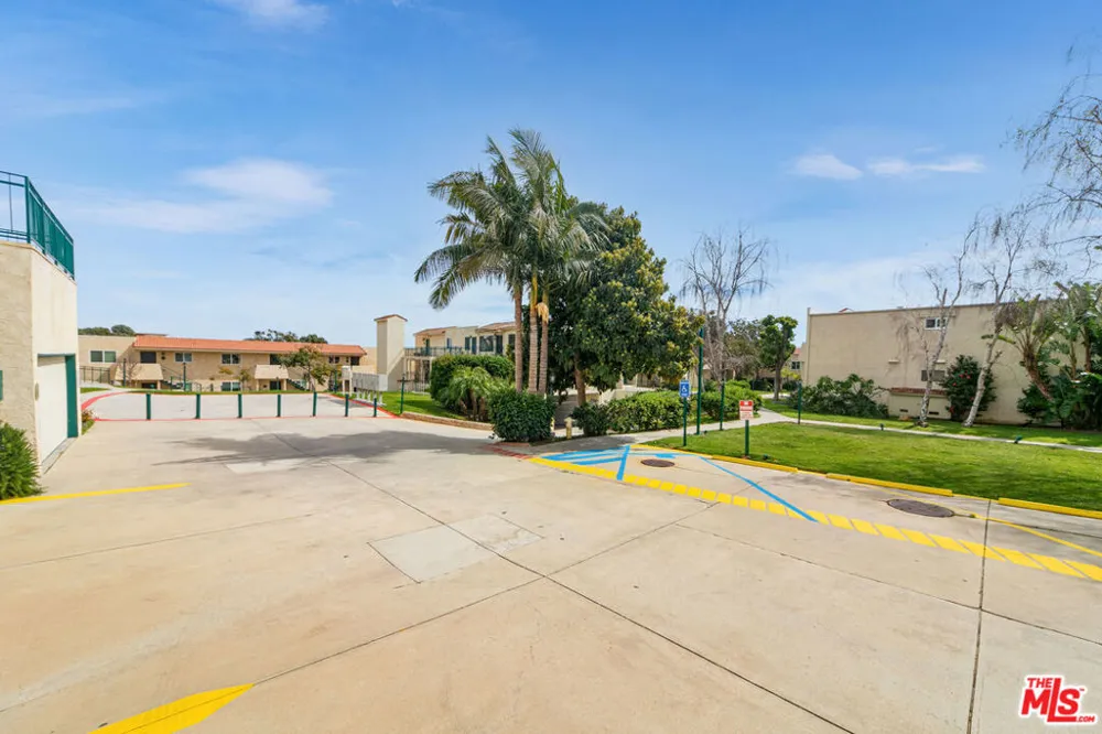 6481 Kanan Dume Road Malibu, CA 90265