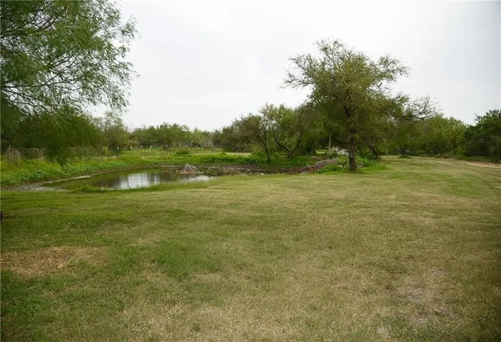362 County Road 138 Alice, TX 78332