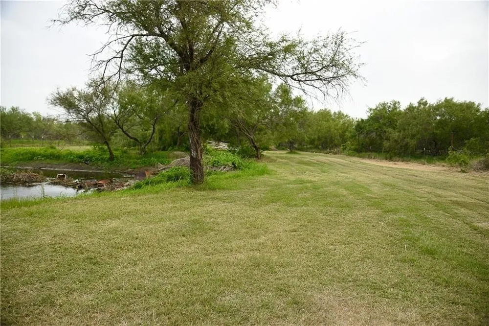 362 County Road 138 Alice, TX 78332