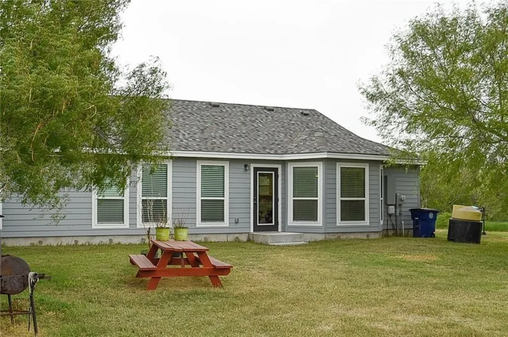 362 County Road 138 Alice, TX 78332
