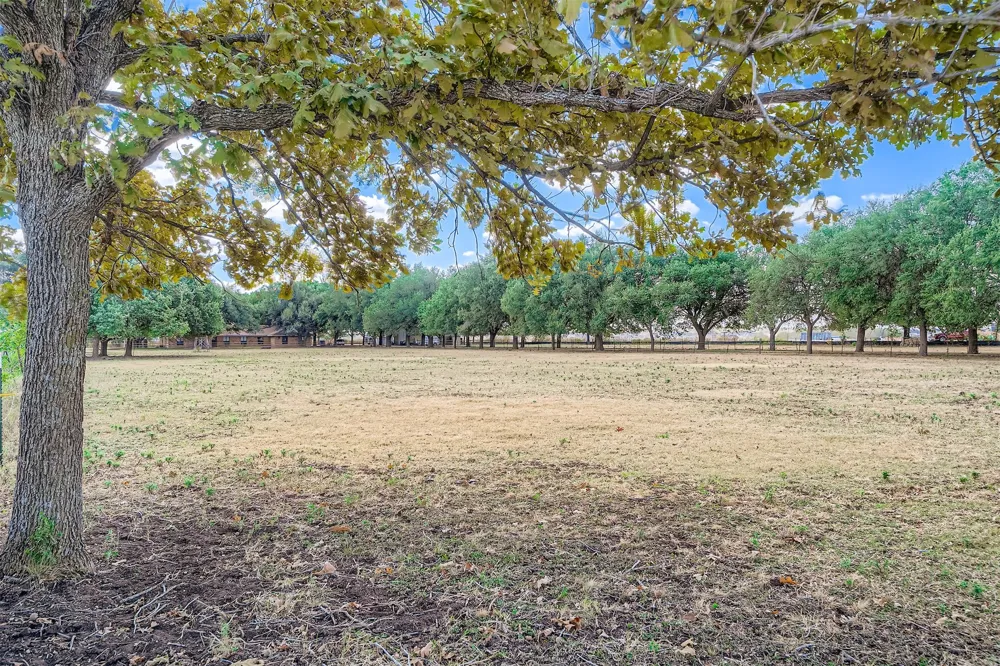 10026 Fm 1660 Hutto, TX 78634