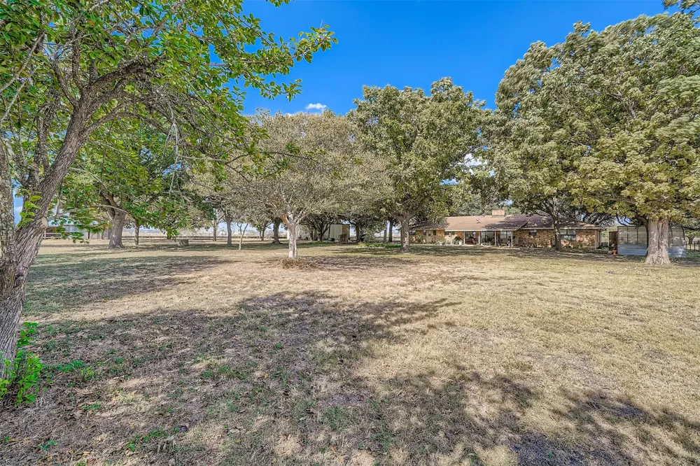 10026 Fm 1660 Hutto, TX 78634