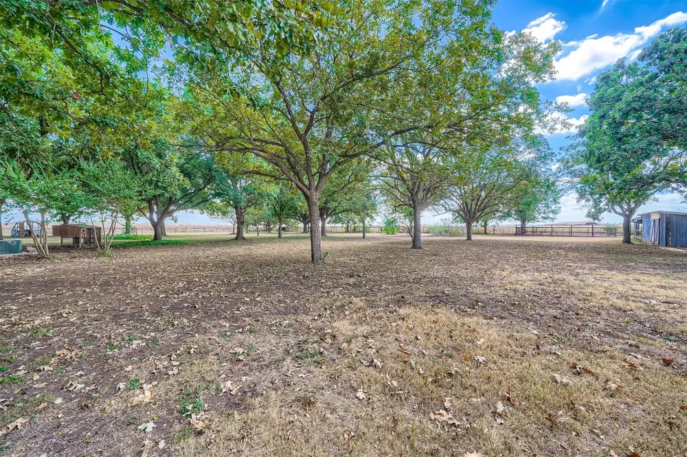 10026 Fm 1660 Hutto, TX 78634