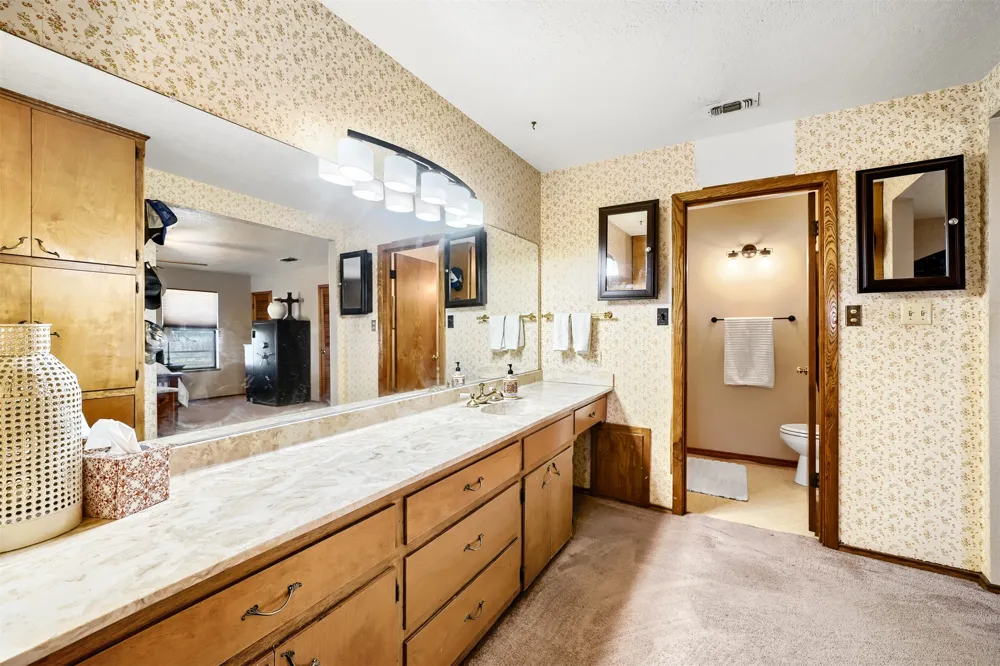 10026 Fm 1660 Hutto, TX 78634