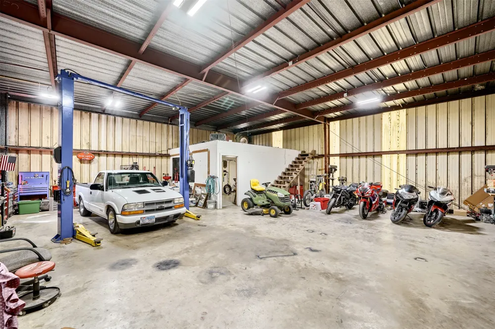 10026 Fm 1660 Hutto, TX 78634