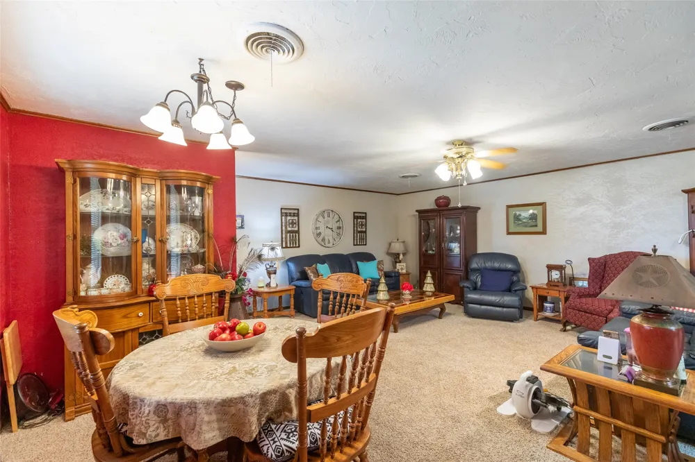1700 Avenue H Haskell, TX 79521