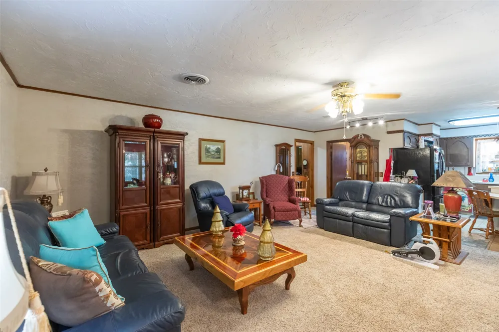 1700 Avenue H Haskell, TX 79521