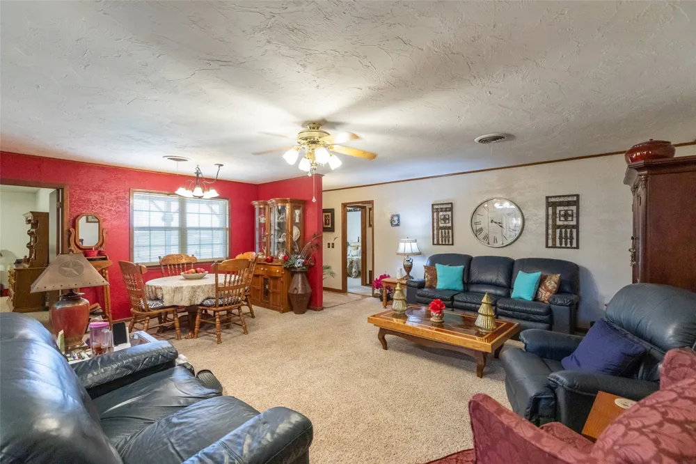 1700 Avenue H Haskell, TX 79521