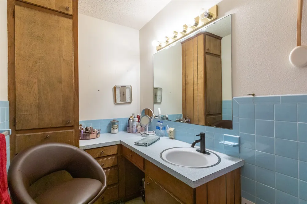 1700 Avenue H Haskell, TX 79521