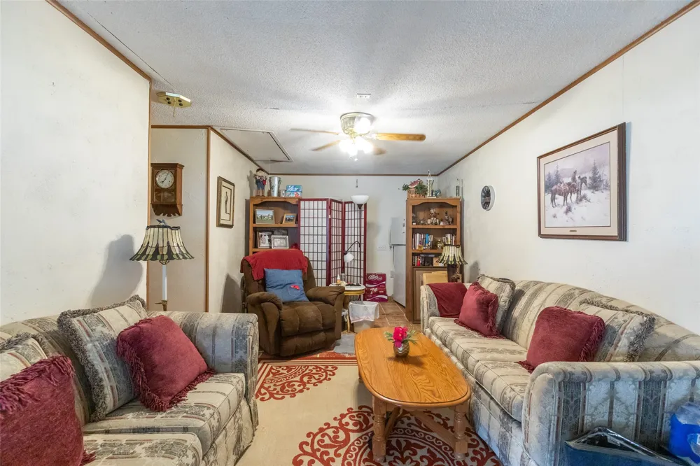 1700 Avenue H Haskell, TX 79521