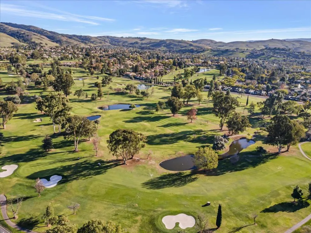 8732 Mccarty Ranch Drive San Jose, CA 95135