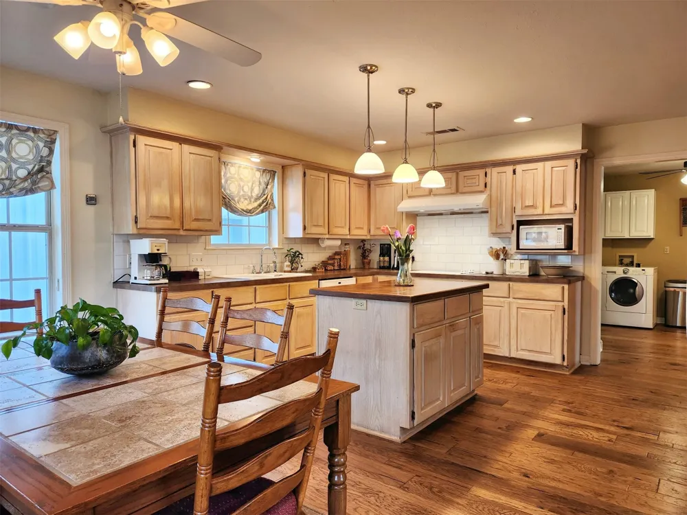 522 Christine Drive Bullard, TX 75757