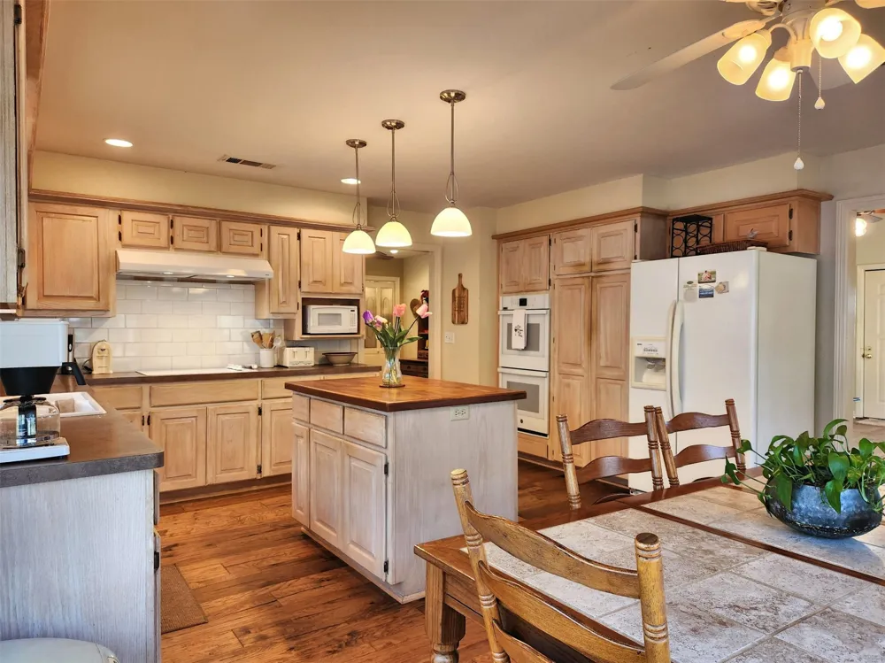 522 Christine Drive Bullard, TX 75757