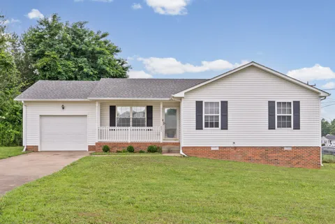 601 Millie Dr