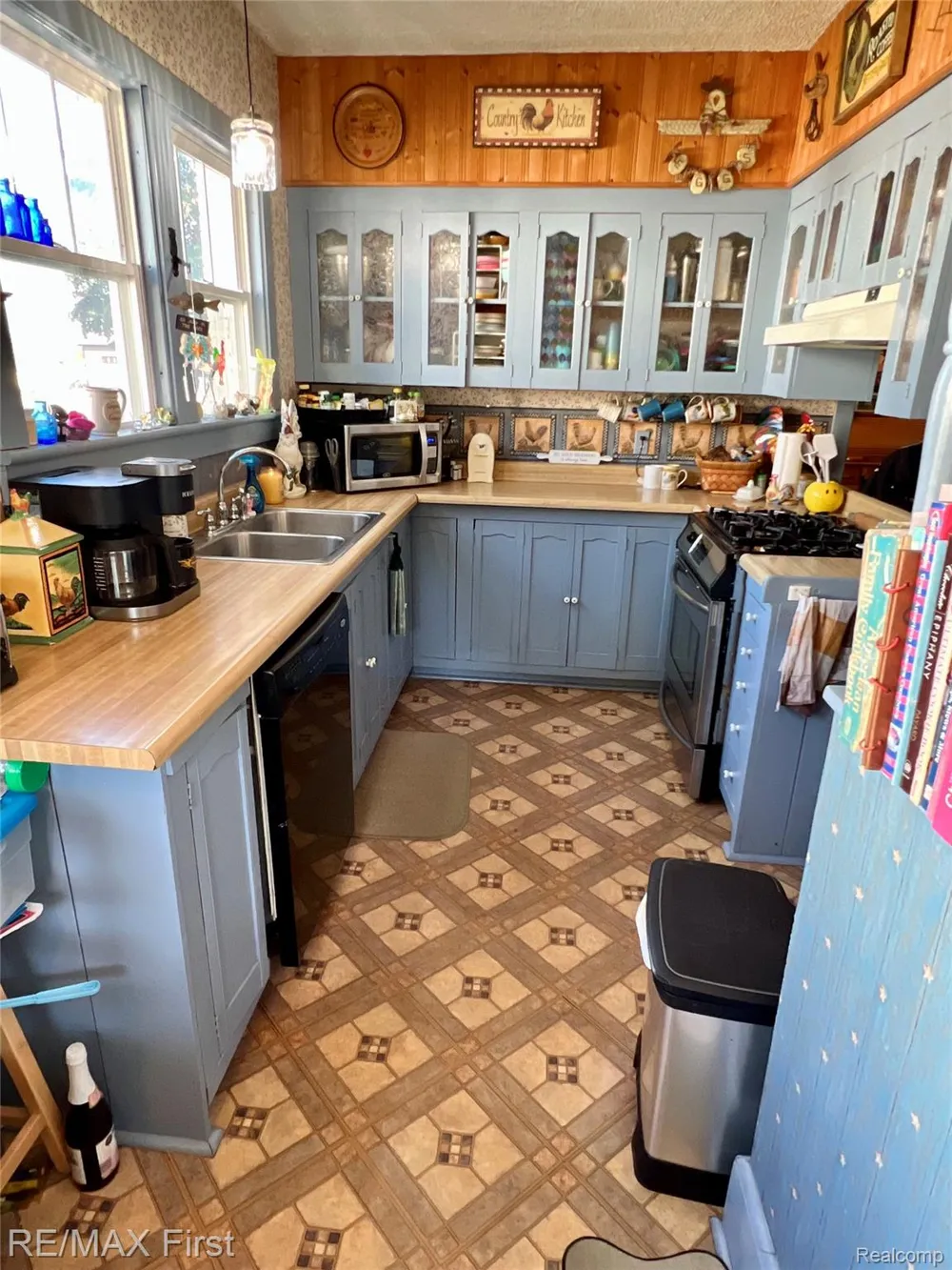 9280 RIVER ROAD Clay Township, MI 48001