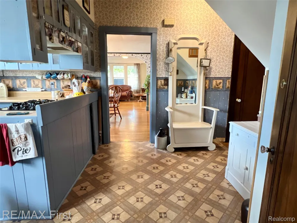 9280 RIVER ROAD Clay Township, MI 48001