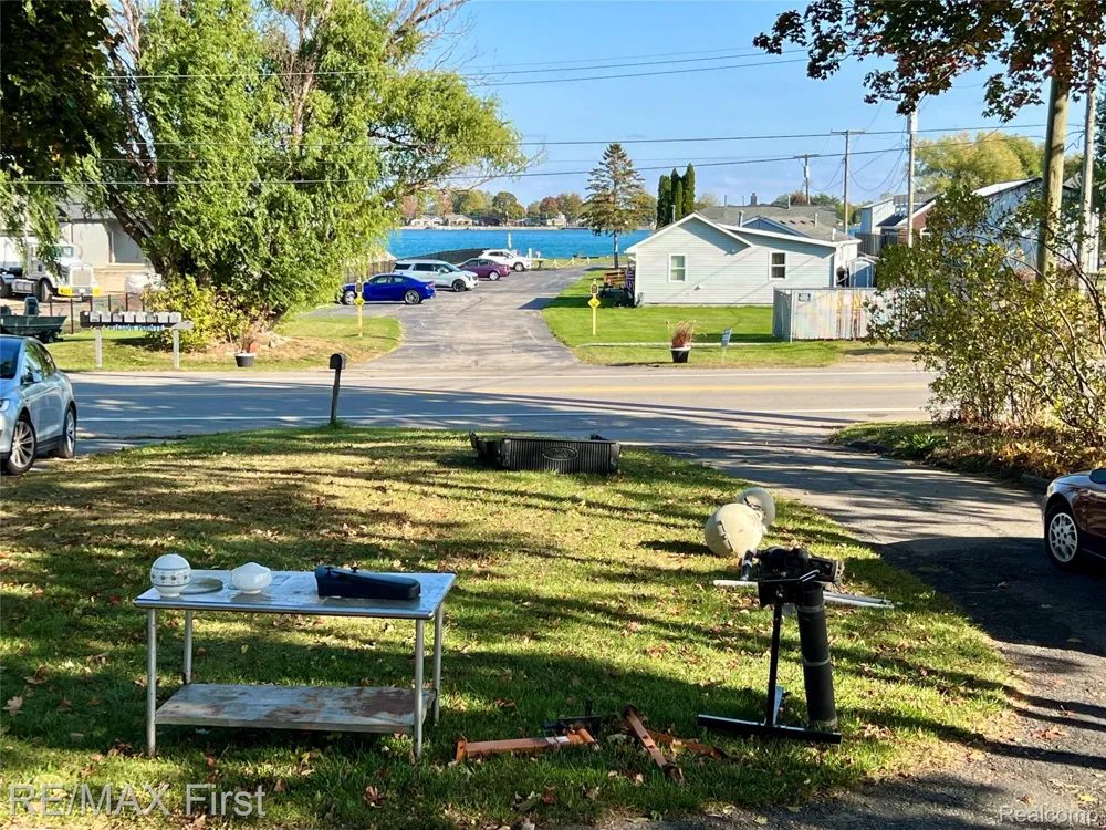 9280 RIVER ROAD Clay Township, MI 48001