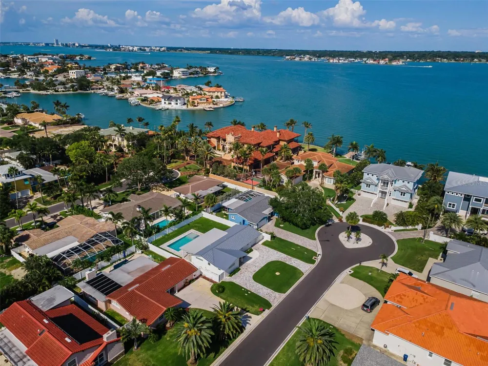 111 17TH STREET Belleair Beach, FL 33786