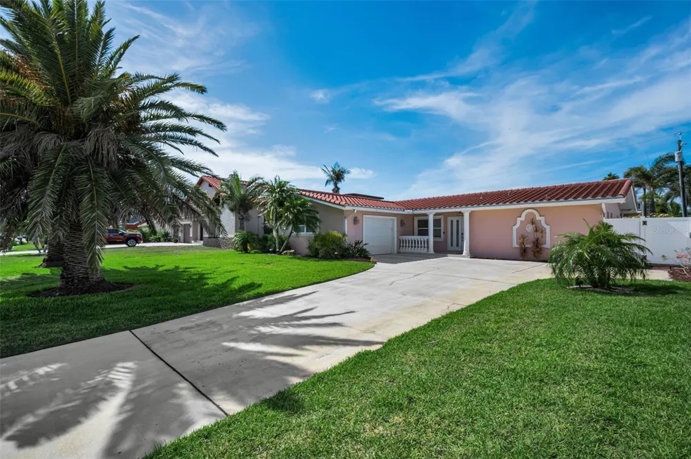 111 17TH STREET Belleair Beach, FL 33786