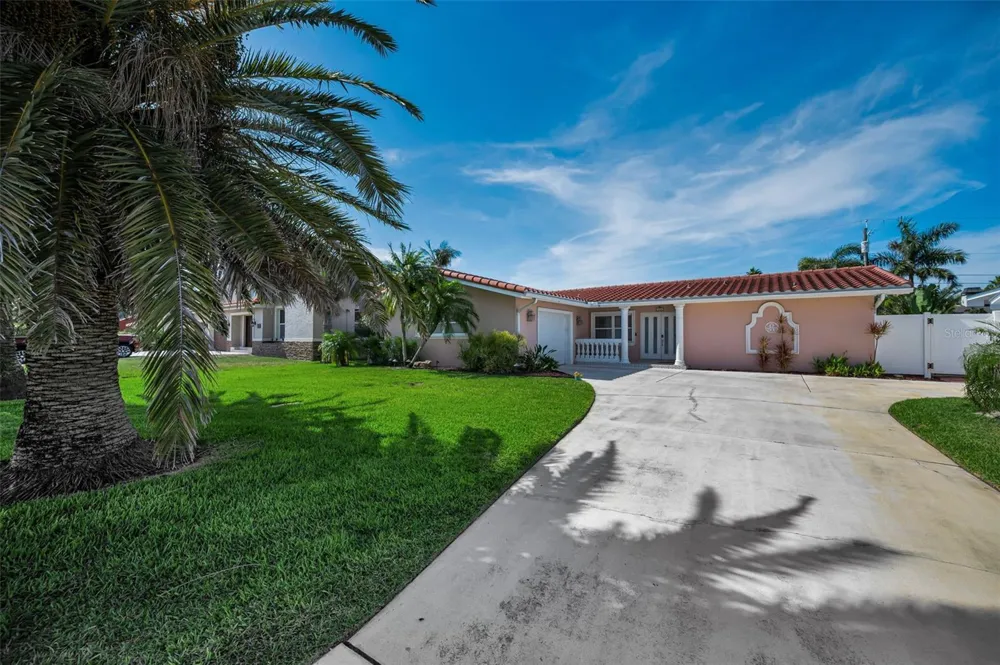 111 17TH STREET Belleair Beach, FL 33786