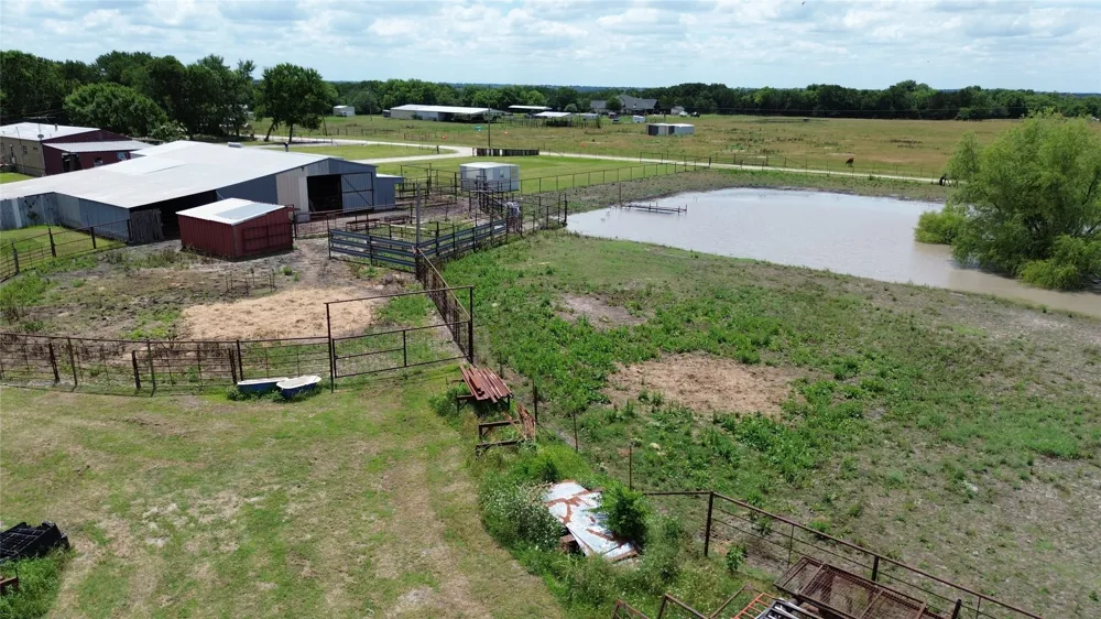 15901 County Road 1030 Blue Ridge, TX 75424