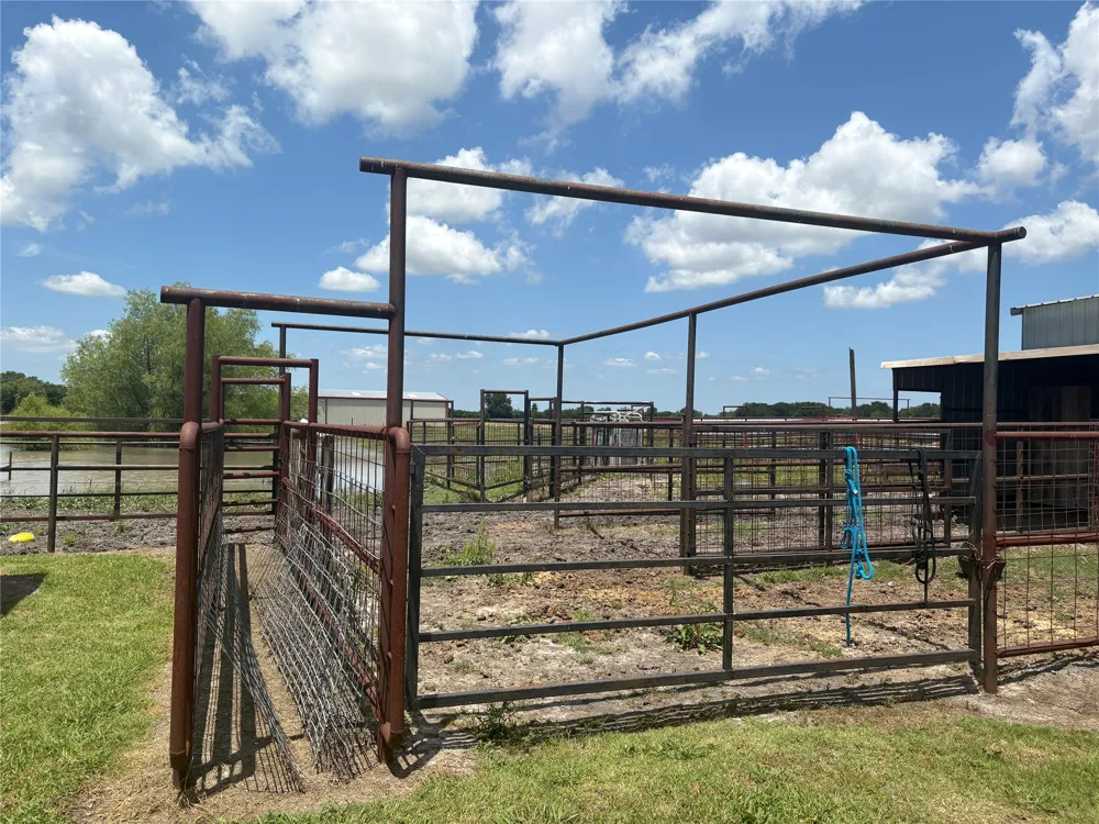 15901 County Road 1030 Blue Ridge, TX 75424