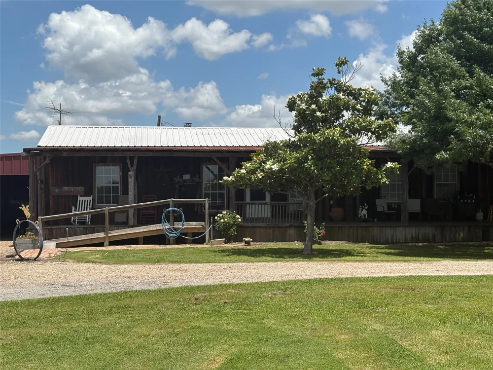 15901 County Road 1030 Blue Ridge, TX 75424