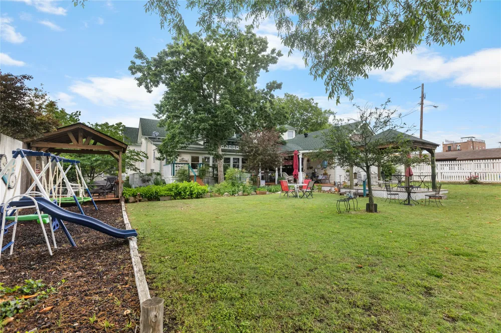 303 W Market Street Honey Grove, TX 75446