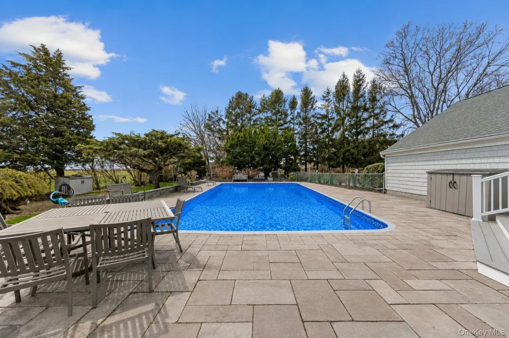 175 Birch Lane Cutchogue, NY 11935