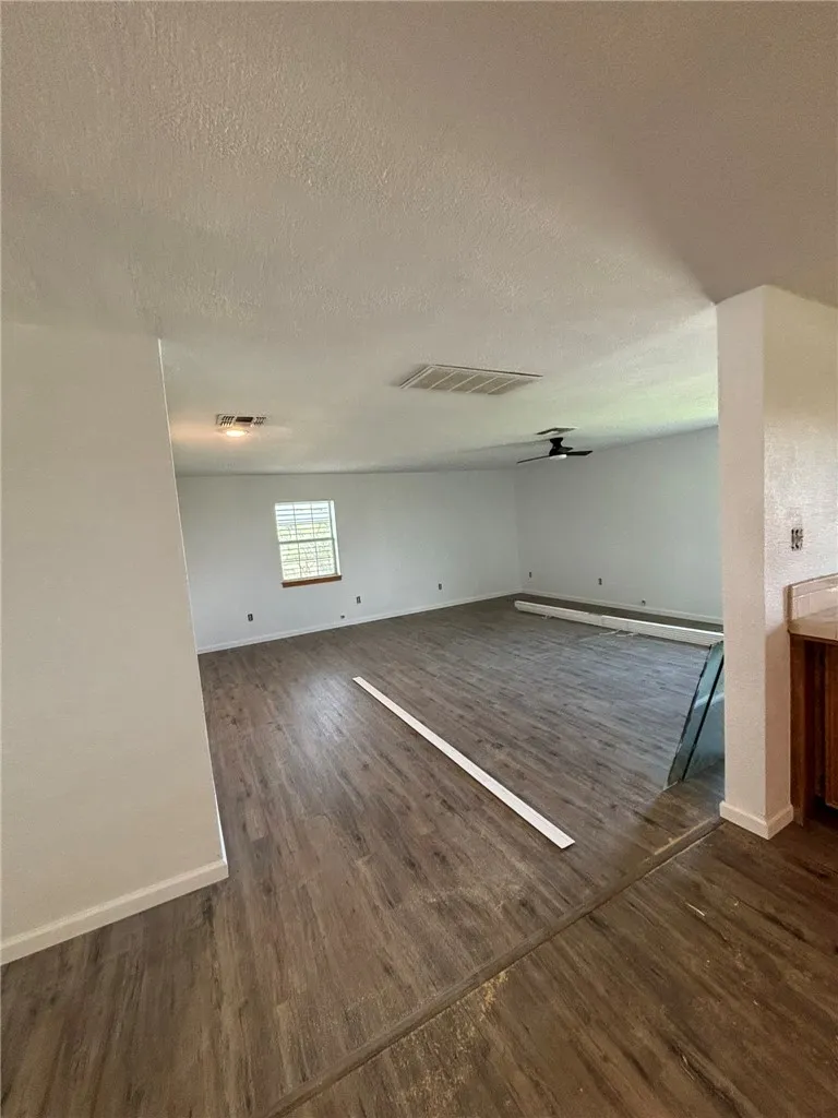 5525 PAUL LANE Corpus Christi, TX 78380